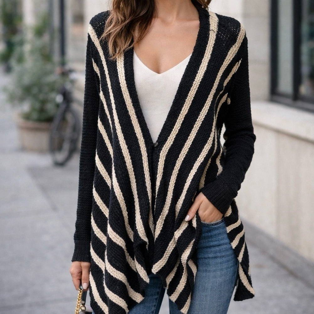 Free People Oversized Knit Cardigan Medium Black Cream Stripe Snap Front Pockets